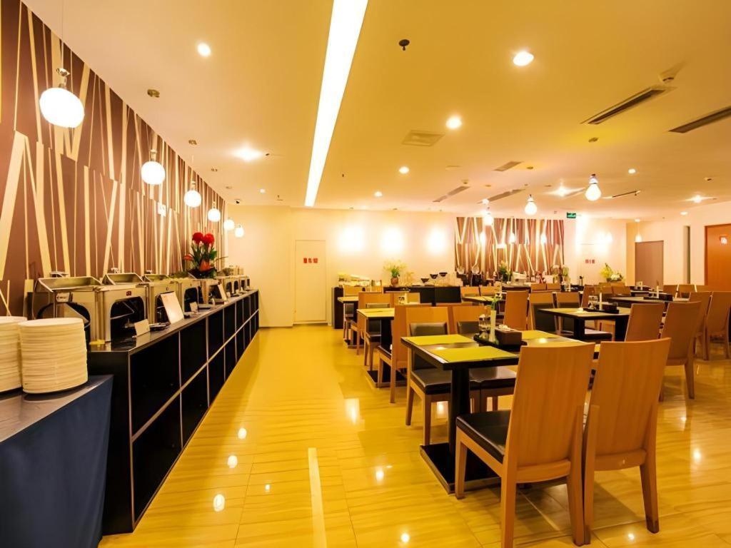 Jinjiang Metropolo Hotel - Taizhou Wanda Plaza Екстер'єр фото